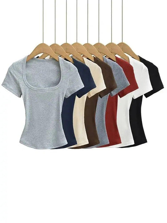 Women's scoop neck short sleeve t-shirts in multiple colors, perfect for casual fashion