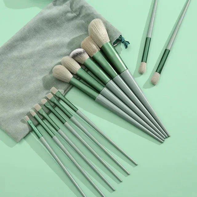 Green and silver makeup brushes set with velvet pouch, beauty tools for women's fashion