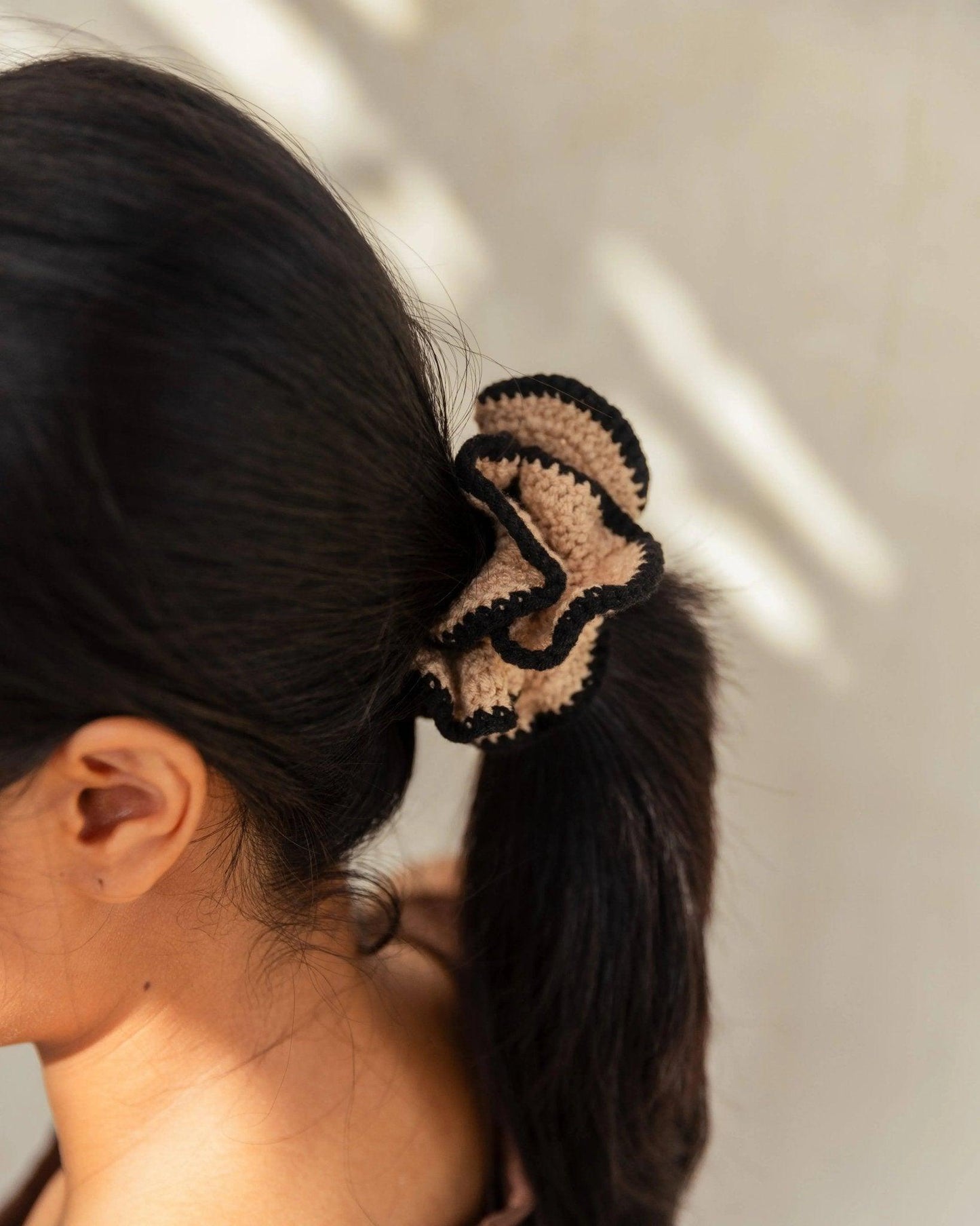 Black and beige knitted scrunchie in ponytail, women's fashion hair accessory