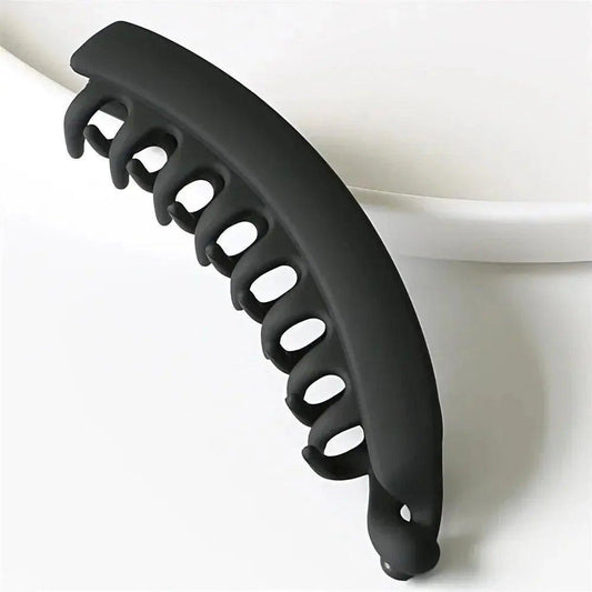 Black hair claw clip for women's fashion styling