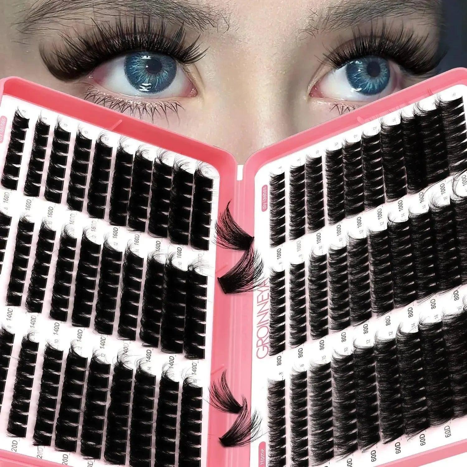 False eyelashes in pink case with blue eyes, 3D mink lashes for women's fashion beauty