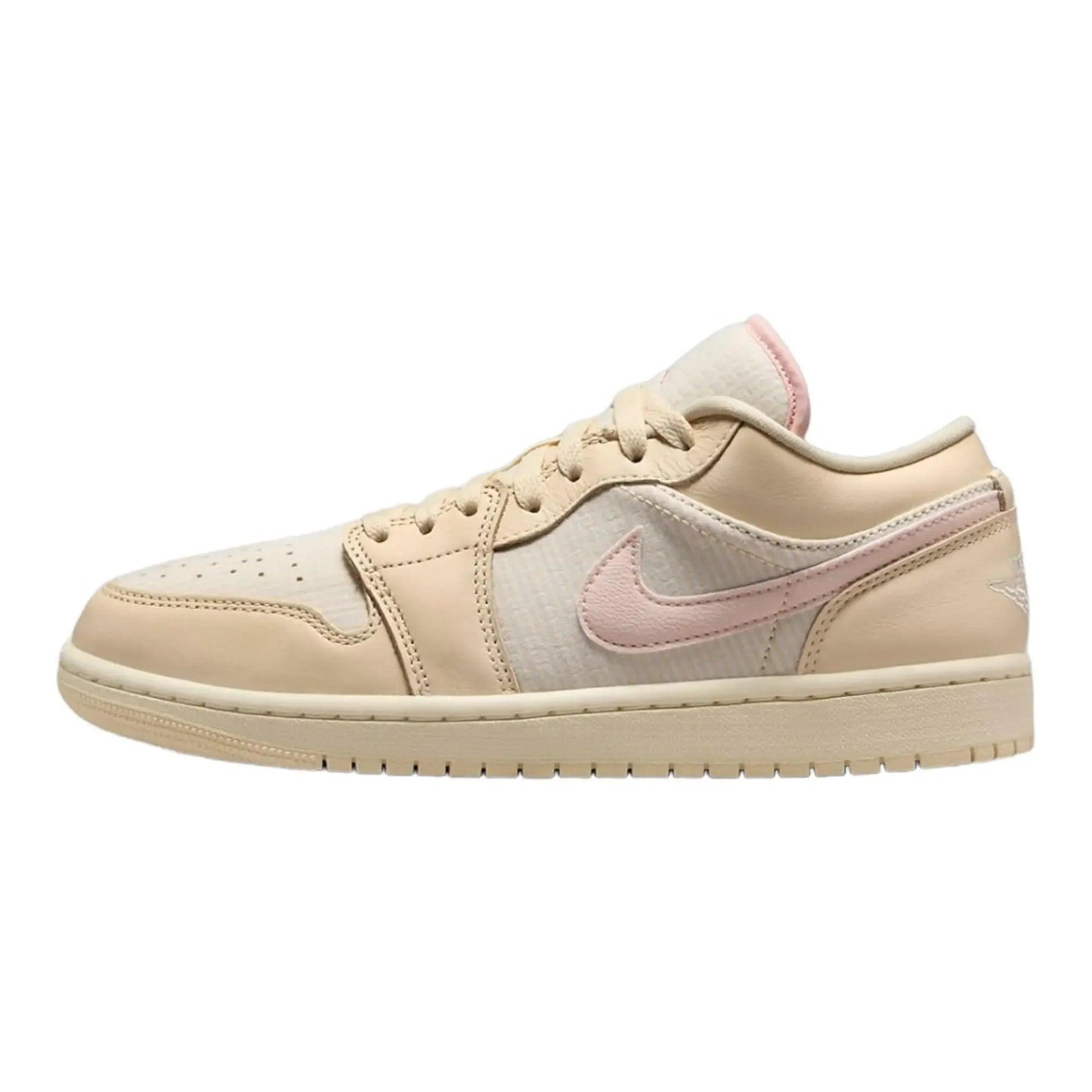 Beige and pink women's low-top sneaker with Nike swoosh, ideal for casual fashion and everyday wear