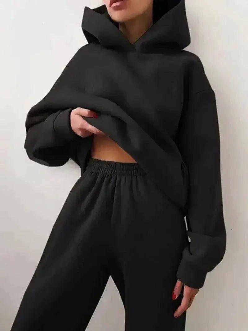 Black hoodie and jogger set for women's fashion