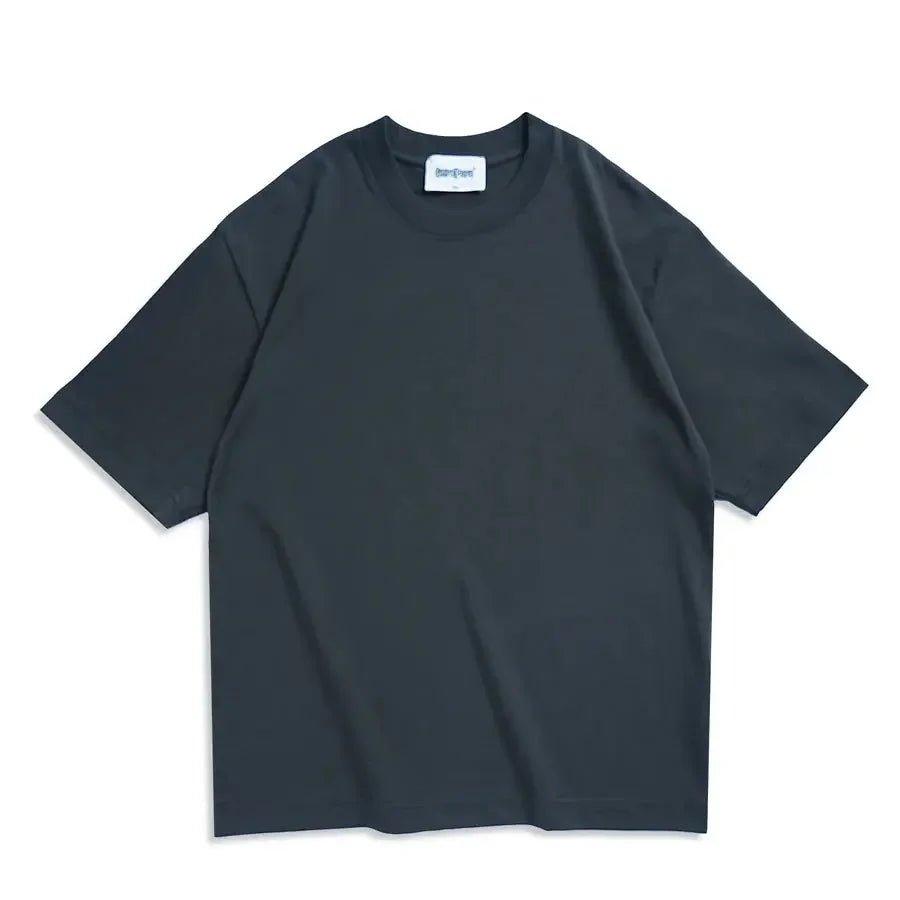 Black oversized women's fashion t-shirt with crew neck, minimalist style for casual wear