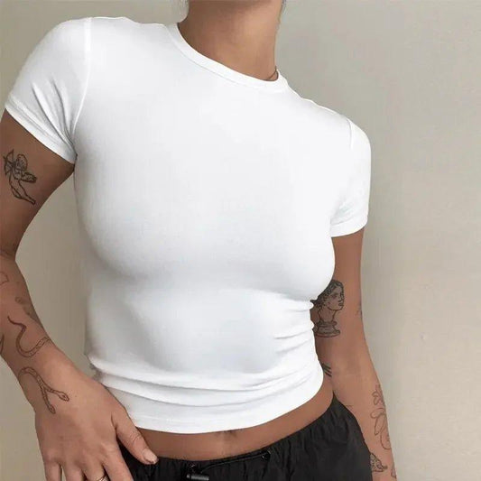 White crop top for women, stylish short sleeve fashion tee with fitted design